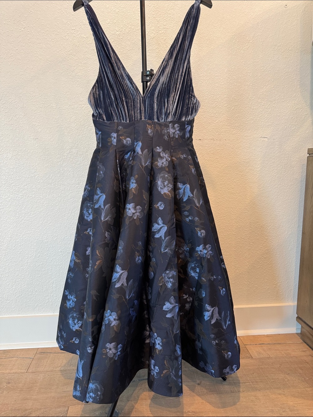 Maeve Navy Floral V-Neck Fit-and-Flare Midi Dress